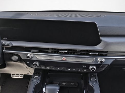 Used 2025 Kia Telluride SX Prestige X-Line AWD/4WD image 11