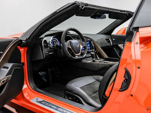 Used 2019 Chevrolet Corvette ZR1 RWD image 46