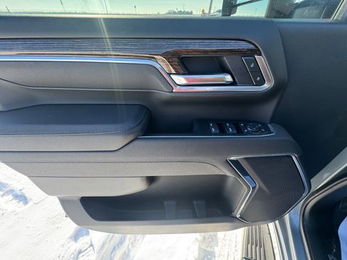 New 2026 GMC Sierra 3500 SLE w/ SLE Value Package image 12