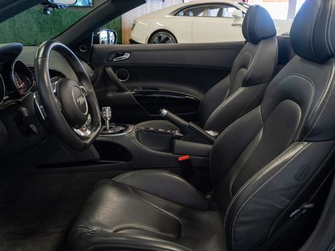 Used 2015 Audi R8 V10 w/ Full Leather Package image 4