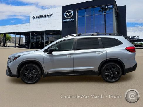 Used 2024 Subaru Ascent Onyx Edition AWD/4WD image 3