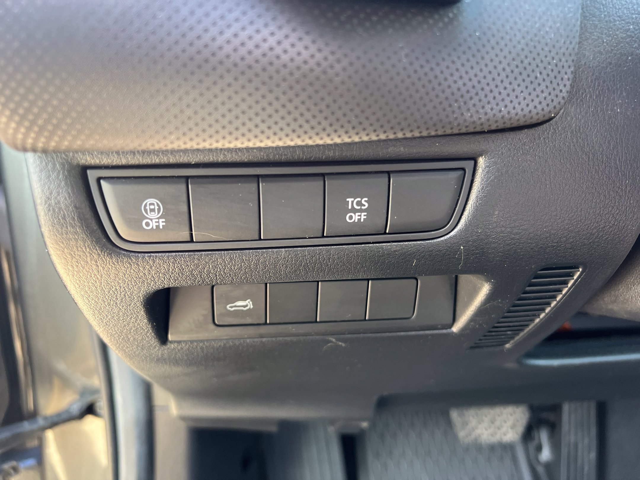 Used 2024 MAZDA CX-50 AWD 2.5 S w/ Weather Package image 16