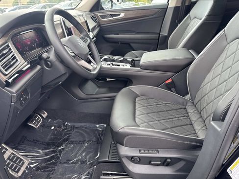 New 2026 Volkswagen Atlas SEL Premium R-Line AWD/4WD image 16
