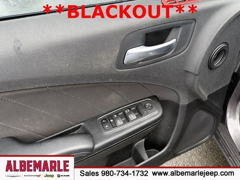 Used 2023 Dodge Charger SXT w/ Blacktop Package image 13