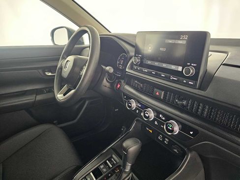 Used 2023 Honda CR-V EX image 11