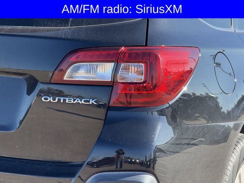 Used 2018 Subaru Outback 2.5i Premium image 7