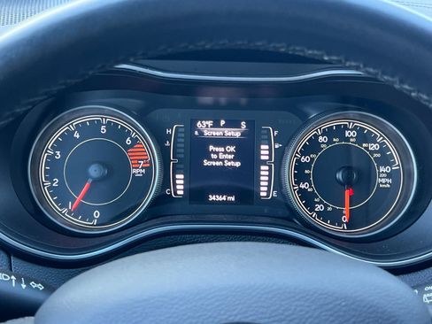 Used 2019 Jeep Cherokee Latitude Plus image 24