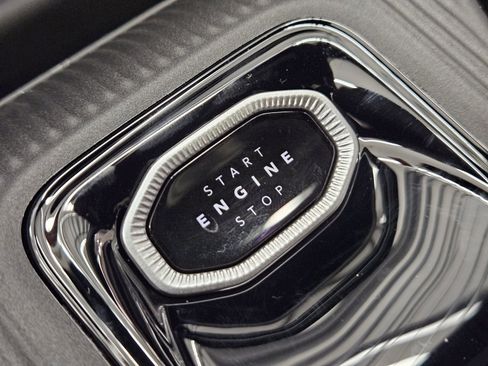 New 2026 Jeep Cherokee Overland image 17