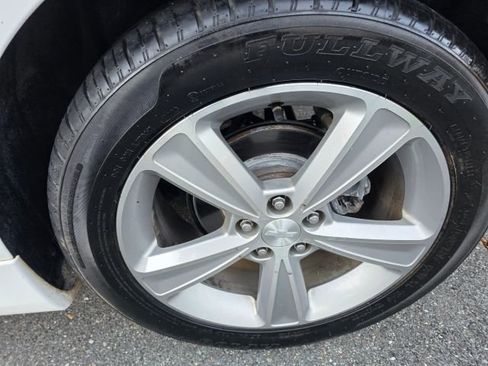 Used 2013 Chevrolet Cruze LT w/ RS Package image 10