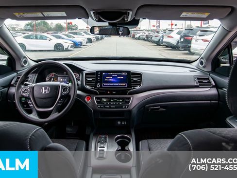 Used 2021 Honda Ridgeline Sport image 16