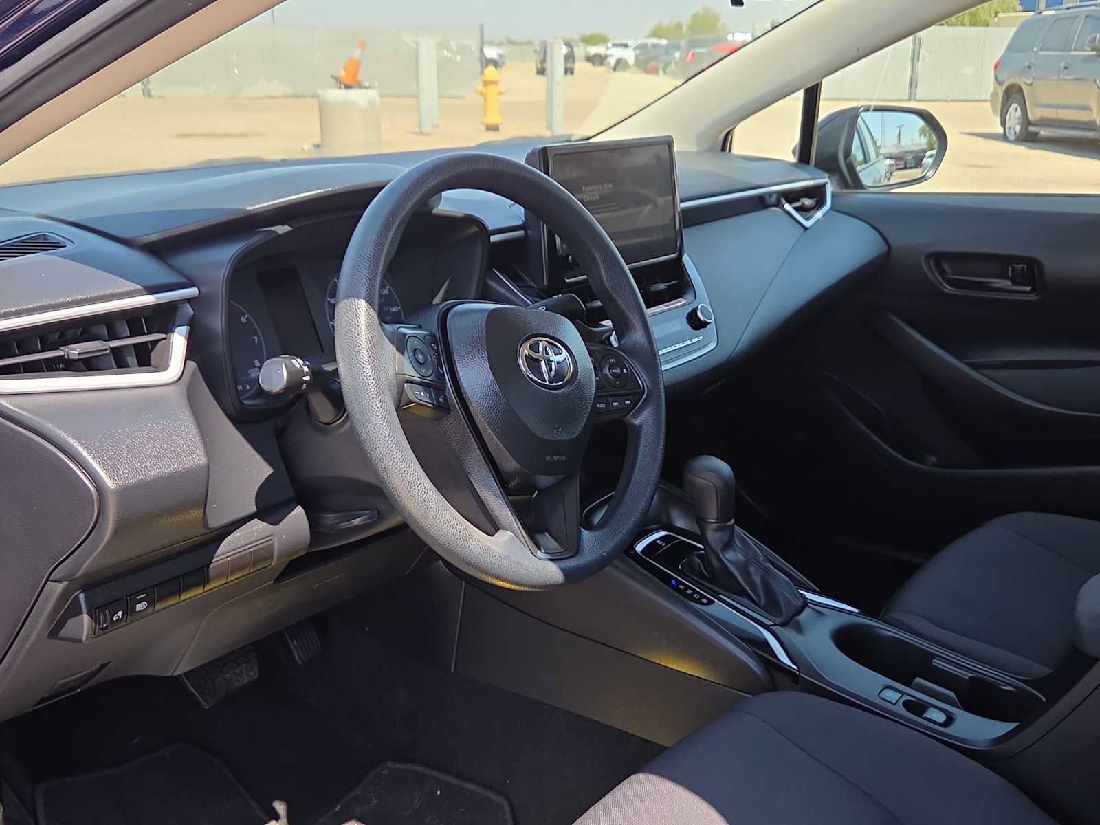 Used 2025 Toyota Corolla LE FWD image 10