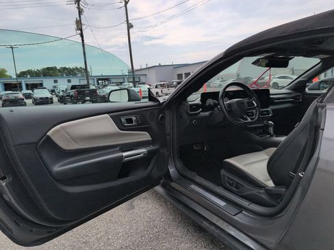 Used 2024 Ford Mustang Premium RWD image 11