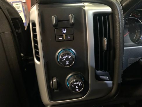 Used 2018 GMC Sierra 1500 SLE w/ SLE Value Package image 12