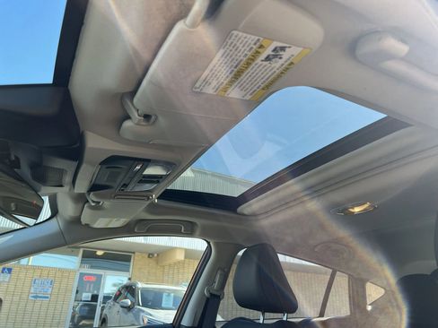 Used 2024 Subaru Crosstrek 2.5i Limited w/ Popular Package #4A image 28