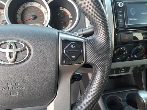 Used 2015 Toyota Tacoma PreRunner w/ SR5 Package RWD image 20