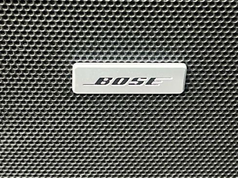 Used 2023 Chevrolet Traverse RS image 19