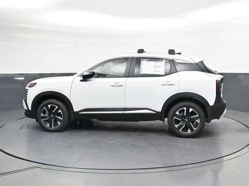 Certified 2026 Nissan Kicks SV w/ Cold Weather Package AWD/4WD image 8