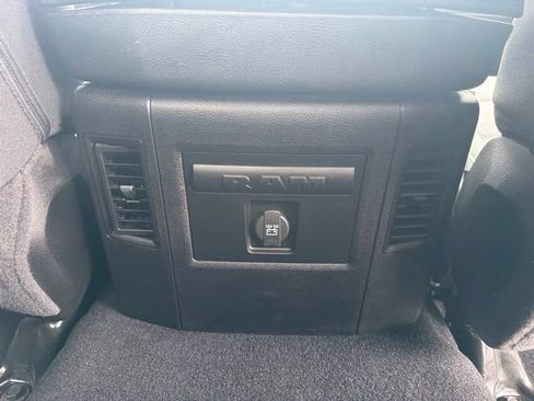 Used 2021 RAM 1500 Classic SLT w/ Electronics Convenience Group AWD/4WD image 14
