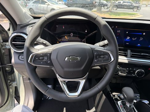 New 2026 Chevrolet Trax ACTIV w/ Driver Confidence Package FWD image 23
