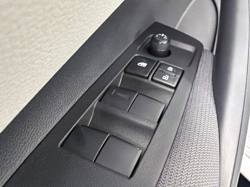 Used 2026 Toyota Corolla LE FWD image 20