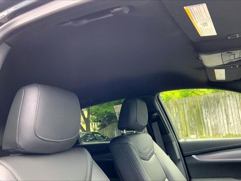 Used 2025 Cadillac XT5 Luxury w/ LPO, Floor Liner Package AWD/4WD image 22