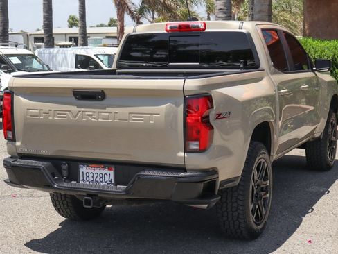 Used 2024 Chevrolet Colorado Z71 w/ Z71 Convenience Package 2 AWD/4WD image 9