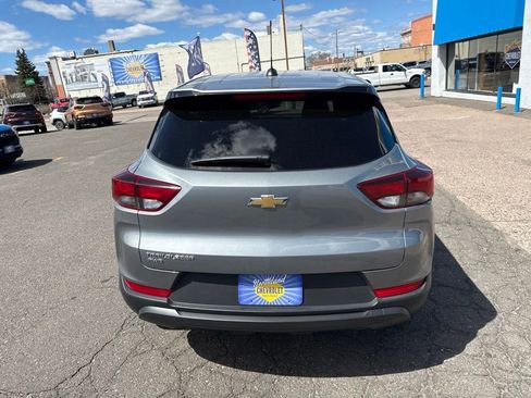 Used 2025 Chevrolet TrailBlazer LS w/ LS Convenience Package AWD/4WD image 10