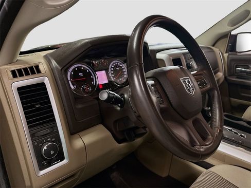 Used 2012 RAM 1500 Big Horn image 10