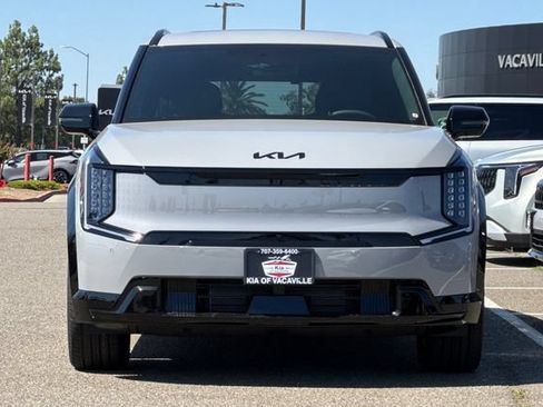 New 2026 Kia EV9 Land w/ Nightfall Edition Package AWD/4WD image 9
