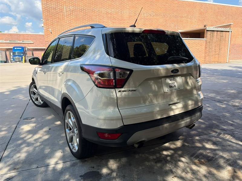 Used 2017 Ford Escape Titanium FWD image 4