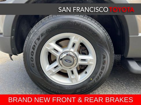 Used 2003 Ford Explorer XLT AWD/4WD image 9
