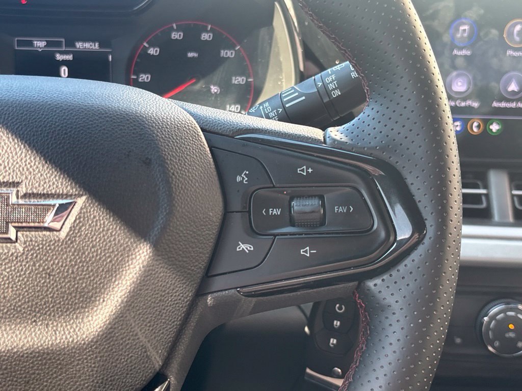 Used 2024 Chevrolet Trax RS FWD image 20