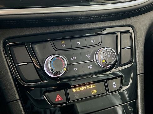 Used 2019 Buick Encore Preferred image 19