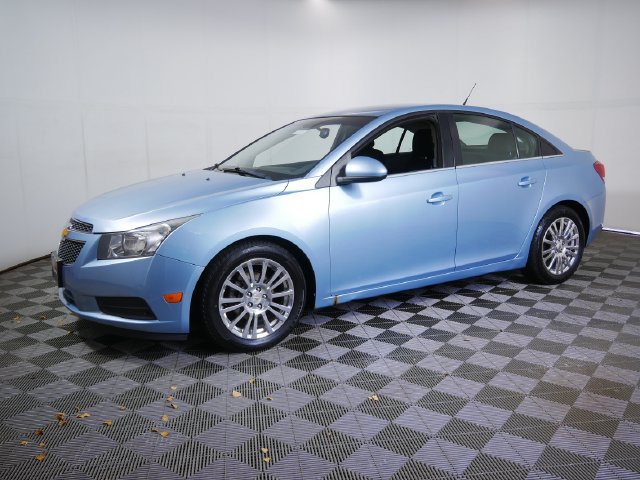Used 2012 Chevrolet Cruze Eco FWD image 2