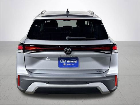 New 2025 Volkswagen Tiguan S image 7