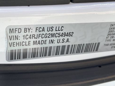 Used 2021 Jeep Grand Cherokee High Altitude AWD/4WD image 35
