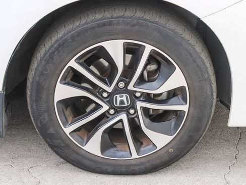 Used 2015 Honda Civic EX image 8
