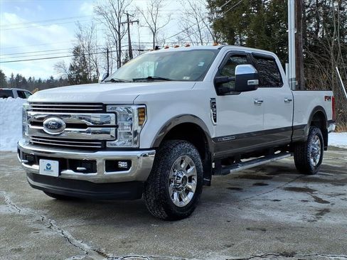 Used 2019 Ford F350 Lariat w/ Lariat Ultimate Package image 30