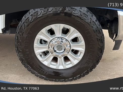 Used 2021 Ford F250 XLT image 12