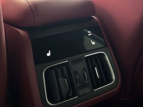 Used 2024 Maserati Grecale Trofeo image 59