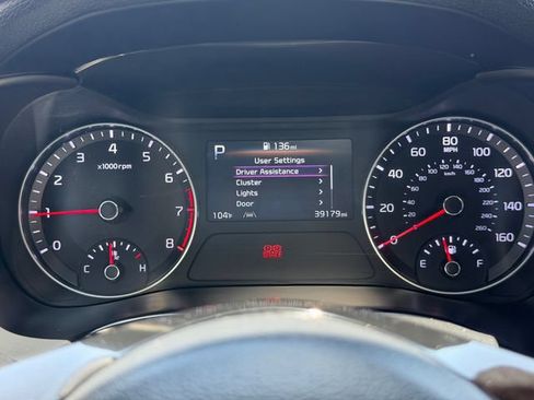 Used 2024 Kia Forte LXS FWD image 11