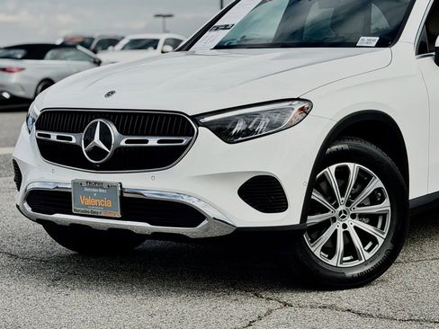 Used 2026 Mercedes-Benz GLC 300 4MATIC image 3