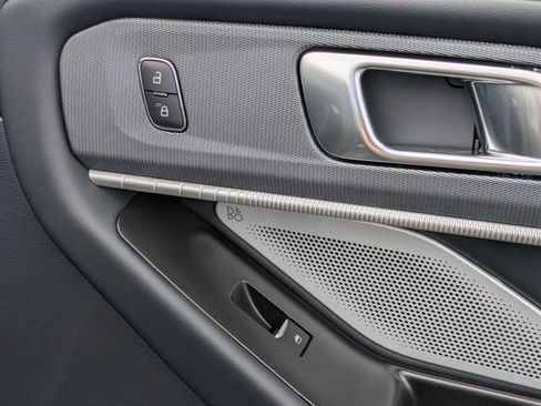 New 2026 Ford Explorer ST AWD/4WD image 39