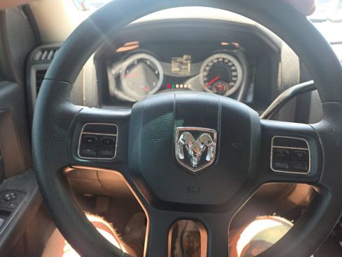 Used 2014 RAM 2500 Tradesman w/ Chrome Appearance Group AWD/4WD image 13