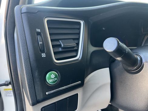 Used 2014 Honda Civic LX image 13