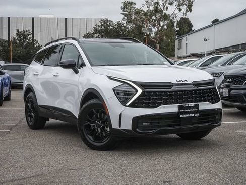 Certified 2025 Kia Sportage X-Pro Prestige AWD/4WD image 2