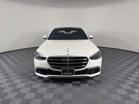 Used 2022 Mercedes-Benz S 580 4MATIC Sedan image 3