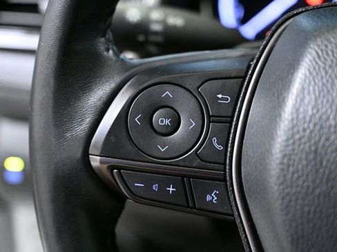 Used 2024 Toyota Camry SE image 34