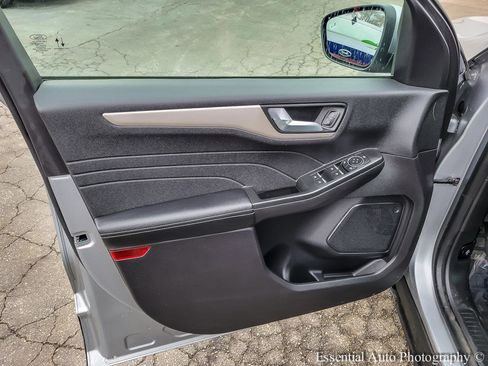 Used 2022 Ford Escape SEL FWD image 24