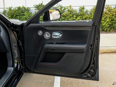 Used 2022 Rolls-Royce Ghost image 77